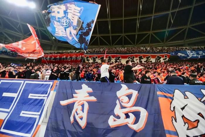 除感情线外，预告中还曝光了大量战争实况，狐妖白纤楚为了保护爱人袁帅身负重伤，而云中鹤歇斯底里，一心想要铲除人妖情侣